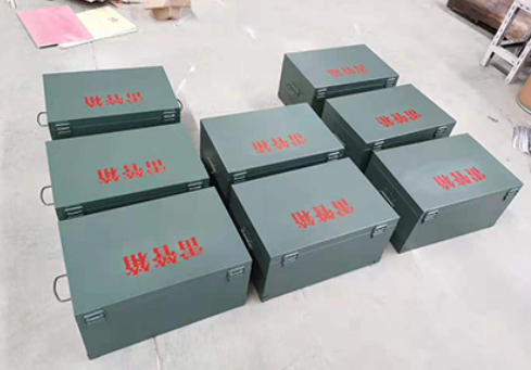 揭东炸药箱和雷管箱一般是怎么存放的？